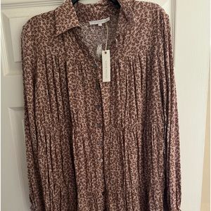 Women’s new with tags top